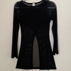 Limite Mesh Black Tunic. Size L